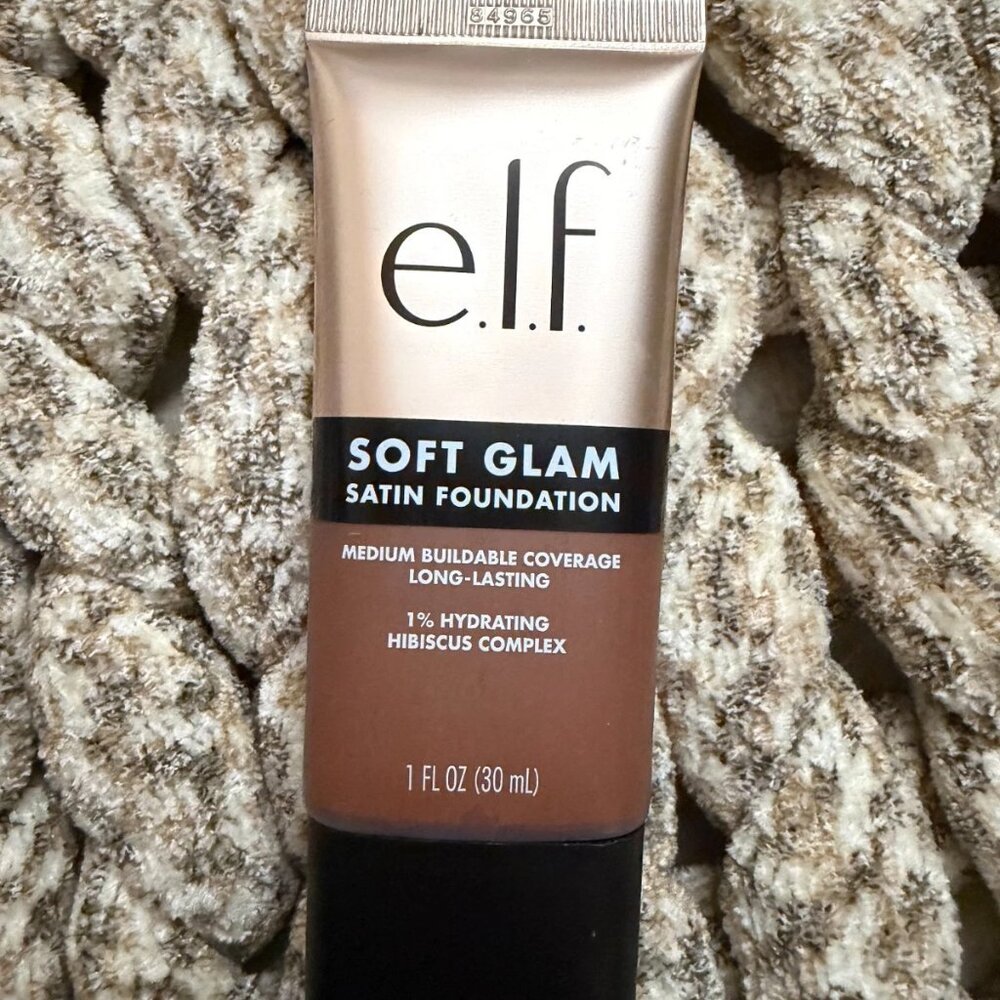 Rich Cool 60 NEW, SEALED Elf Soft Glam Satin Foundation 1oz